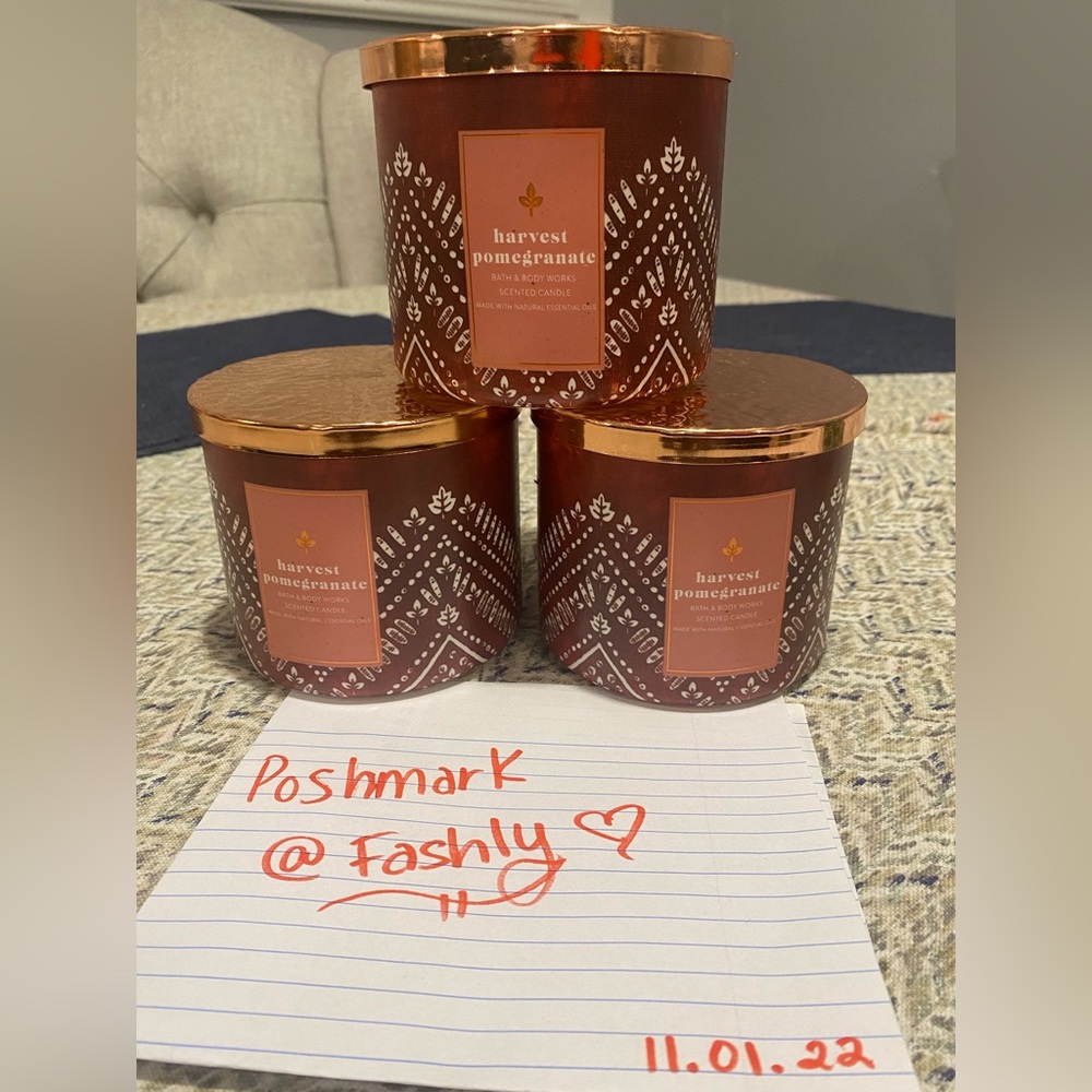 Brand New Bath & Bodyworks Harvest Pomegranate Three-Wick Candle